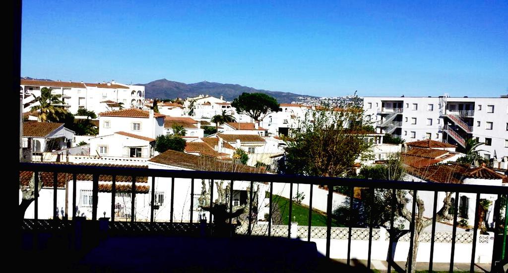 Apartamento Dinasty Empuriabrava Exterior foto